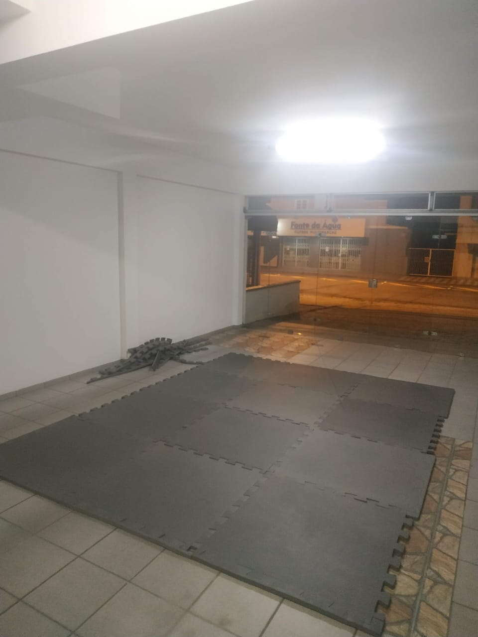 Garagem com poucos tatames - o começo